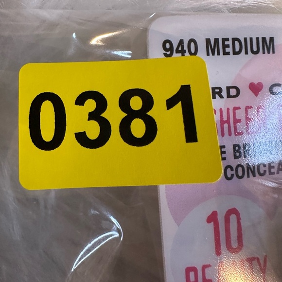 🩷5/$10 Hard Candy Sheer Envy Eye Brightening Concealer - Medium - Picture 5 of 5